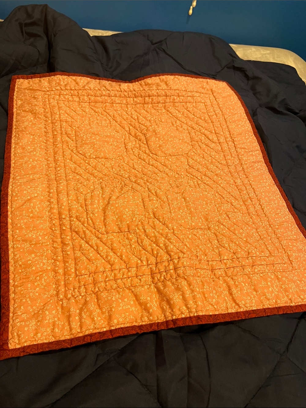 Vintage Handmade Floral Patchwork Quilted Throw - Rose and Cream-NWOT - Picture 8 of 8